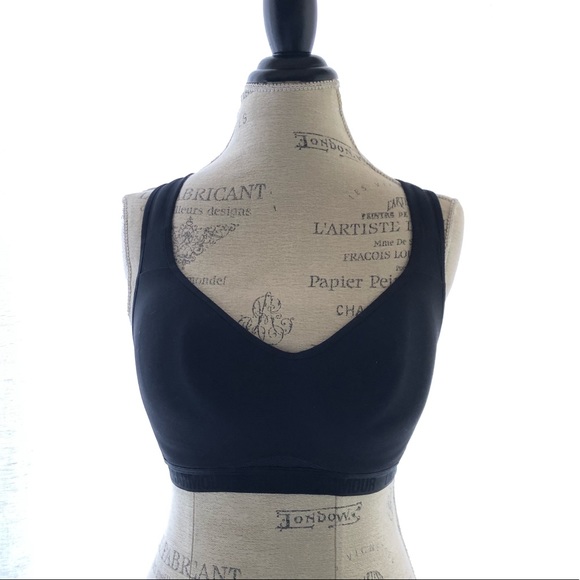 Under Armour Other - Under Amour Black Sports Bra